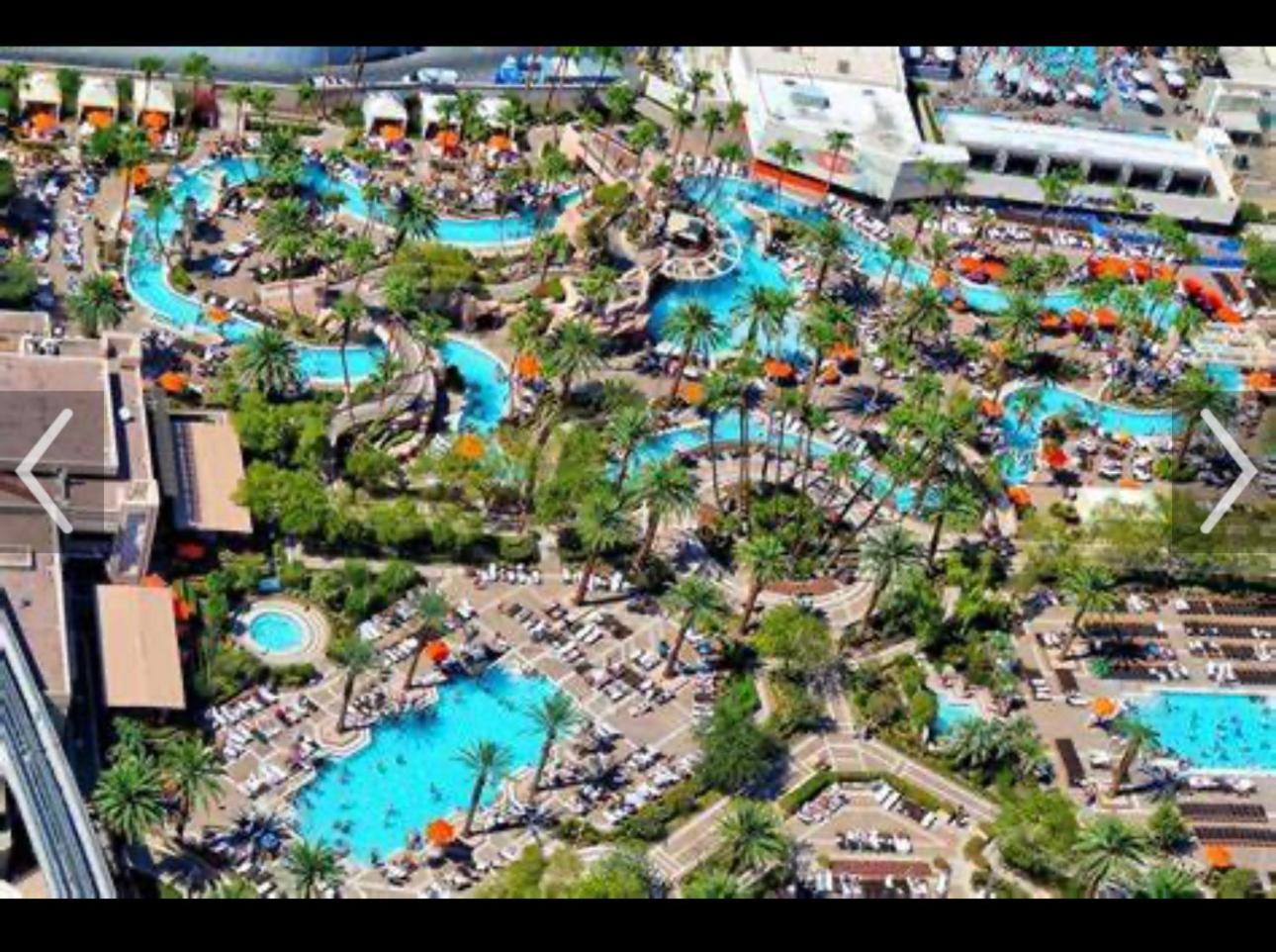Signature Mgm Suite With Strip And Sphere View Las Vegas Luaran gambar