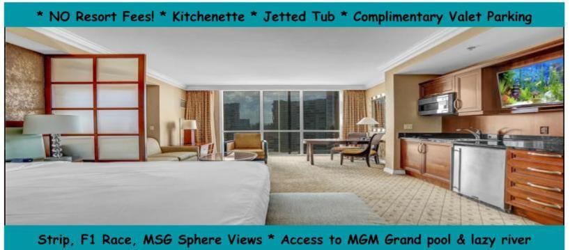 Signature Mgm Suite With Strip And Sphere View Las Vegas Luaran gambar